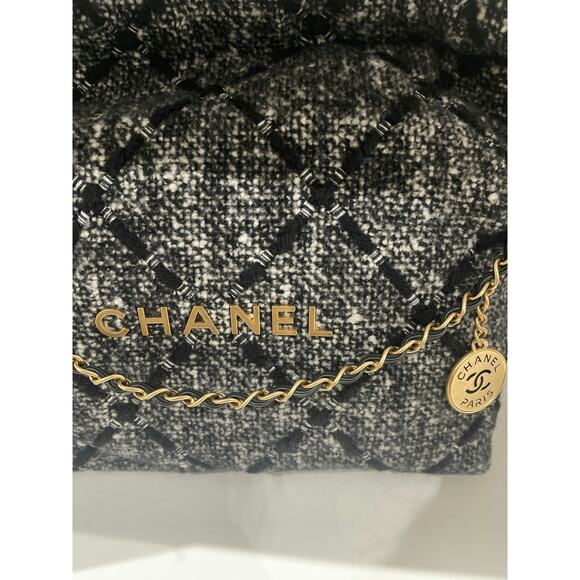 Chanel Black and White Tweed Large Flap Bag with Gold Hardware - Picture 5 of 5